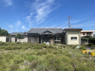 阿万東町　木造平屋建て