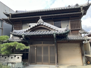 阿万上町　木造2階建