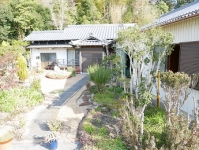 木造平屋建