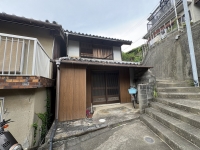 沼島 木造2階建て