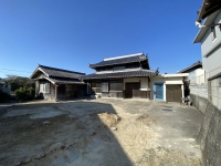 木造平屋建